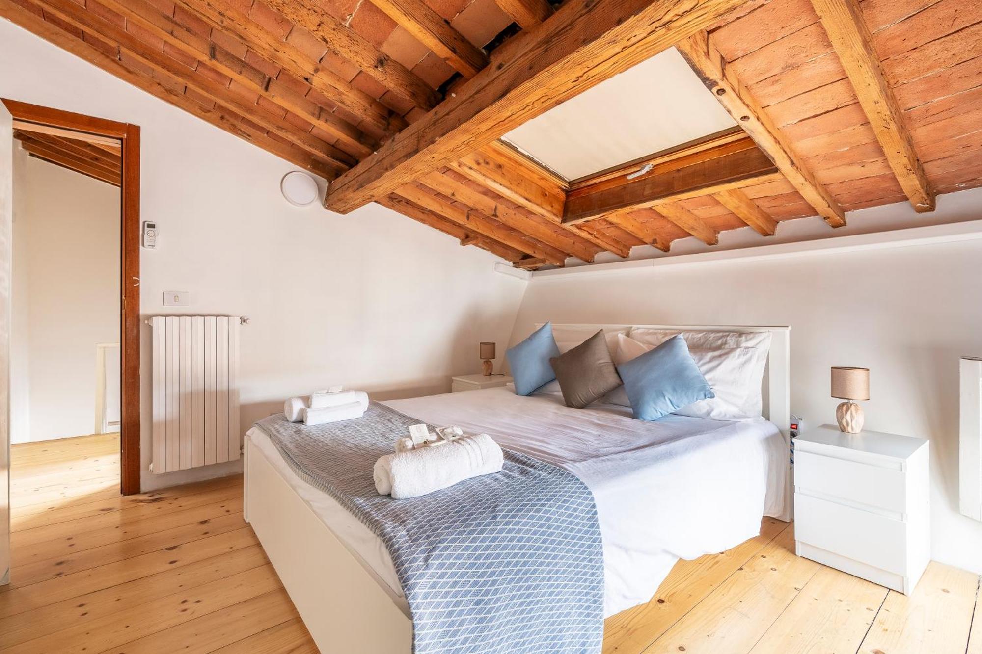 Piazza Santo Spirito Appartamento Con 2 Camere Matrimoniali フィレンツェ エクステリア 写真
